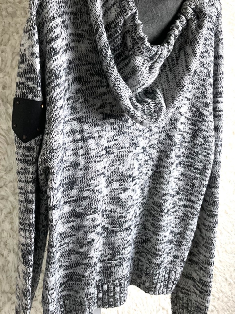DARK BLACK BRAND WOMEN'S GRAY/BLACK HOODIE SWEATER~SIZE LARGE TALL! - Picture 3 of 9